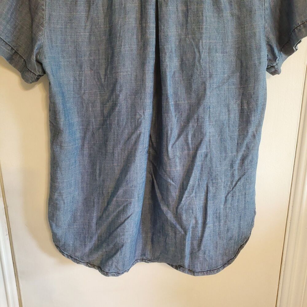 Trina Turk Linen Tencel Blend Chambray Demin Button Up Top Size XS Western Prepp - Picture 6 of 10